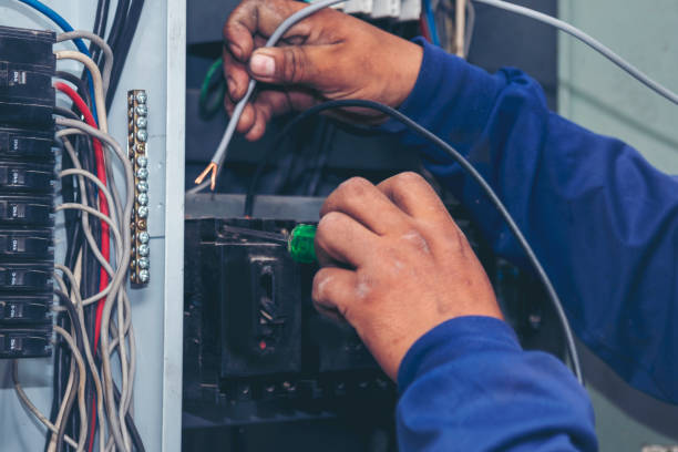 Best Emergency Electrical Repair  in Vista, CA